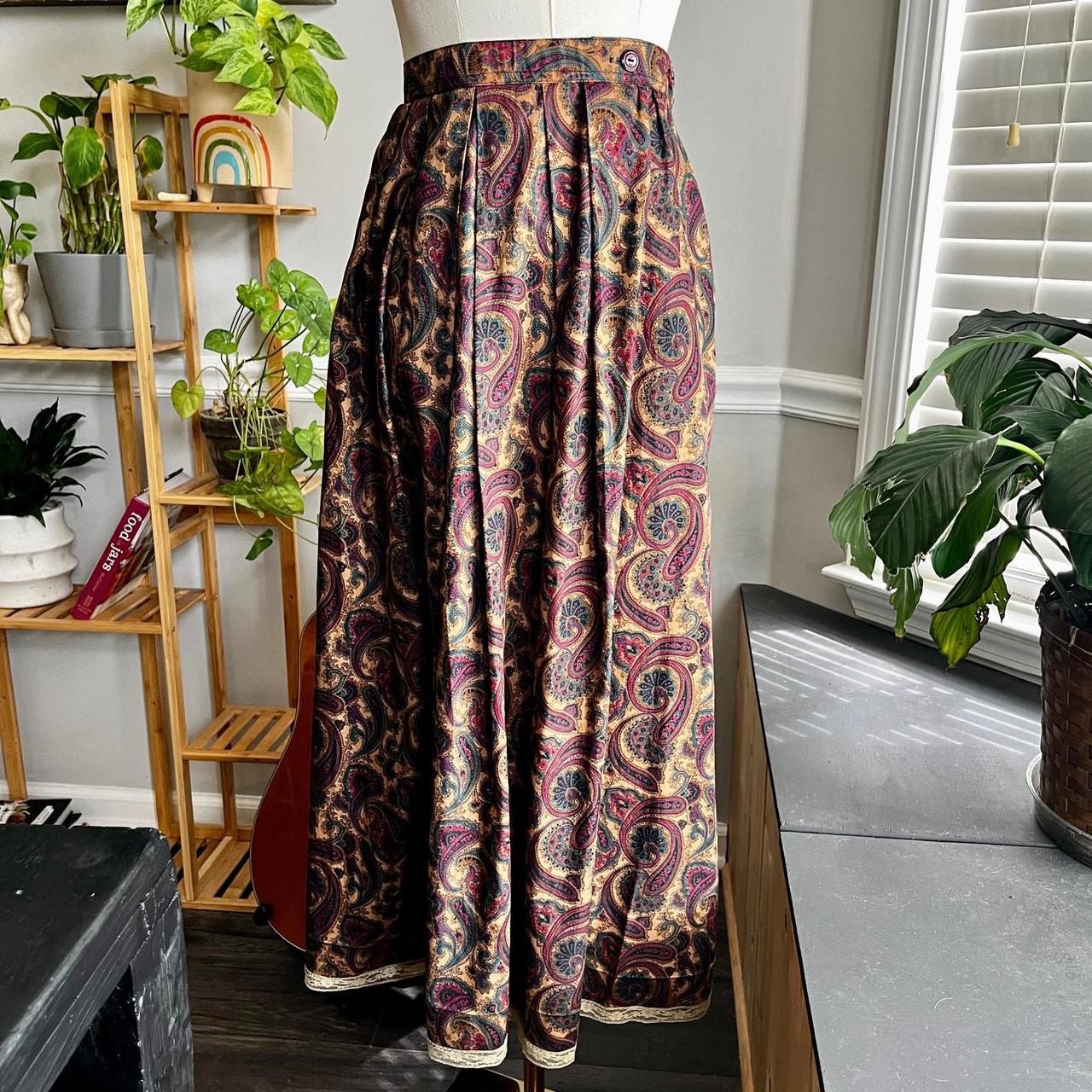 Mid length pleated skirts 70s hotsell