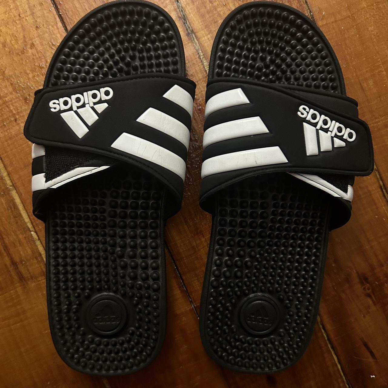 Adidas adissage slides women's deals