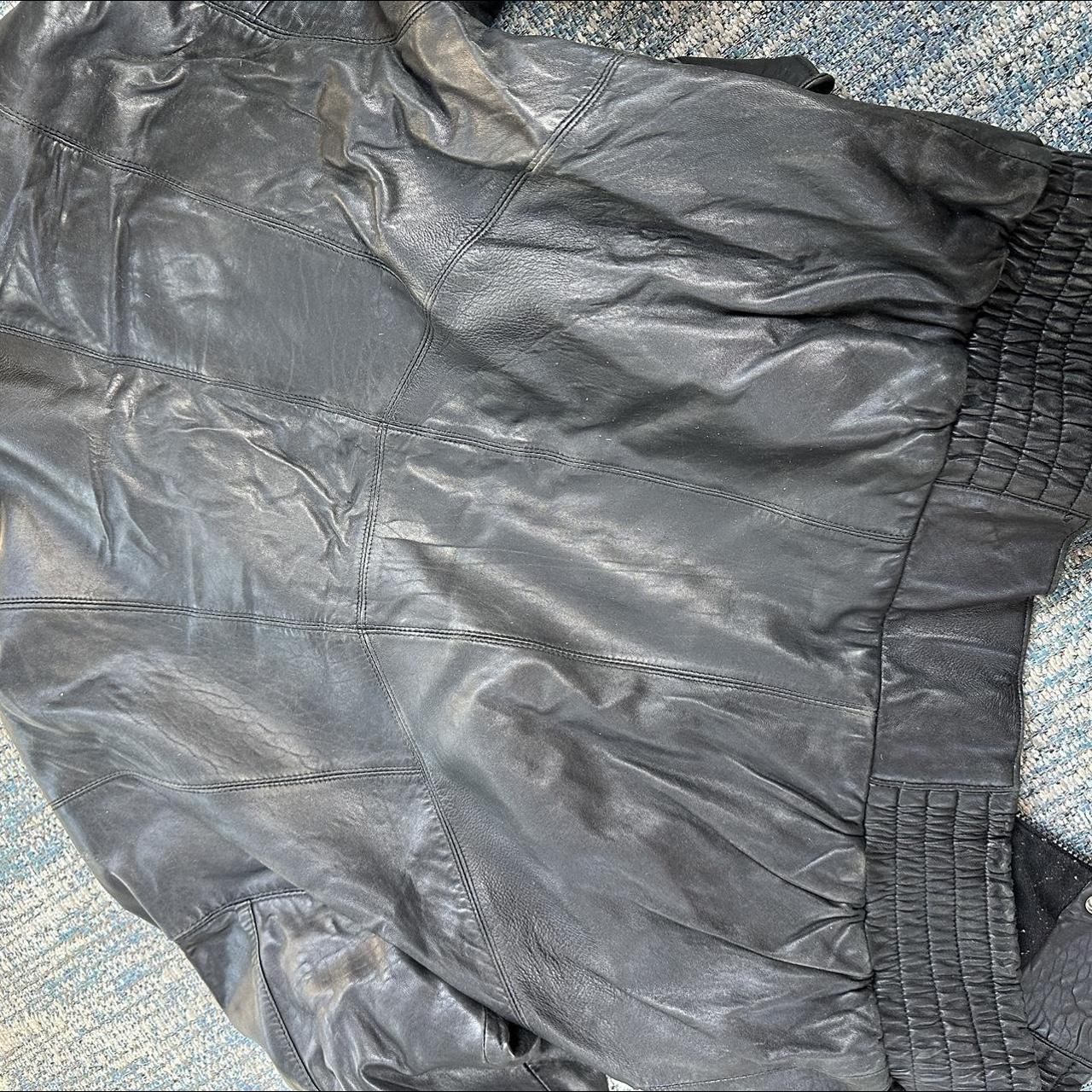 Gappacio vintage leather jacket, oversized size medium - Depop