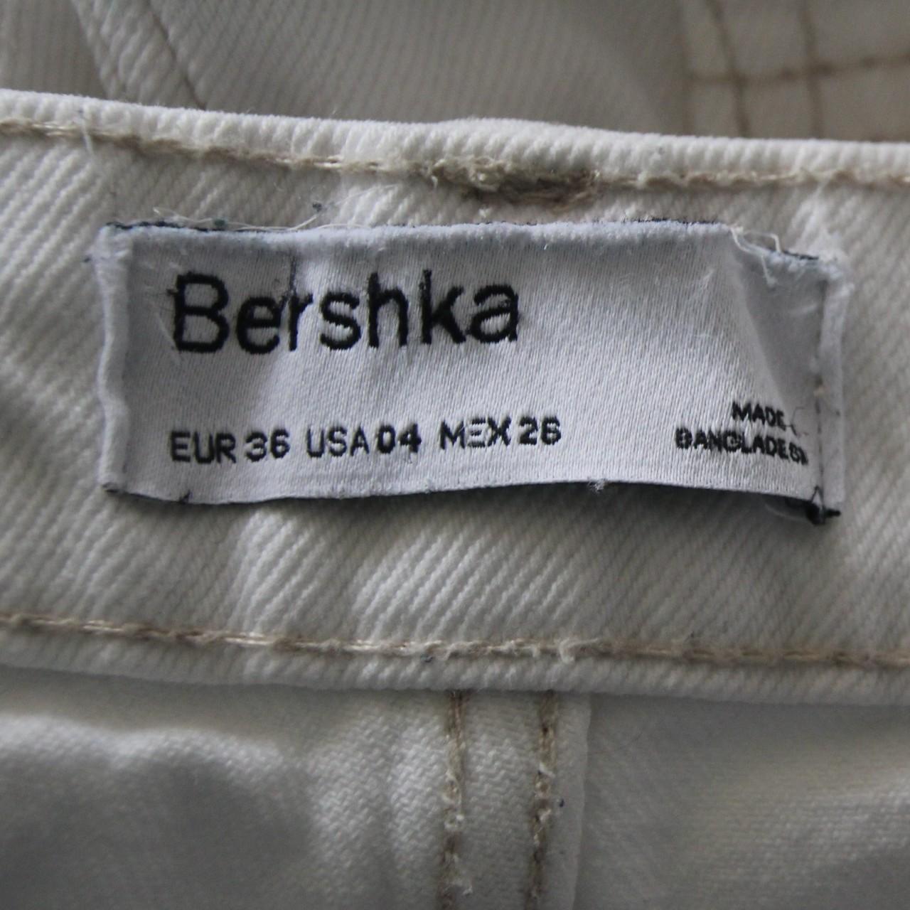 Bershka Women's White Jeans | Depop
