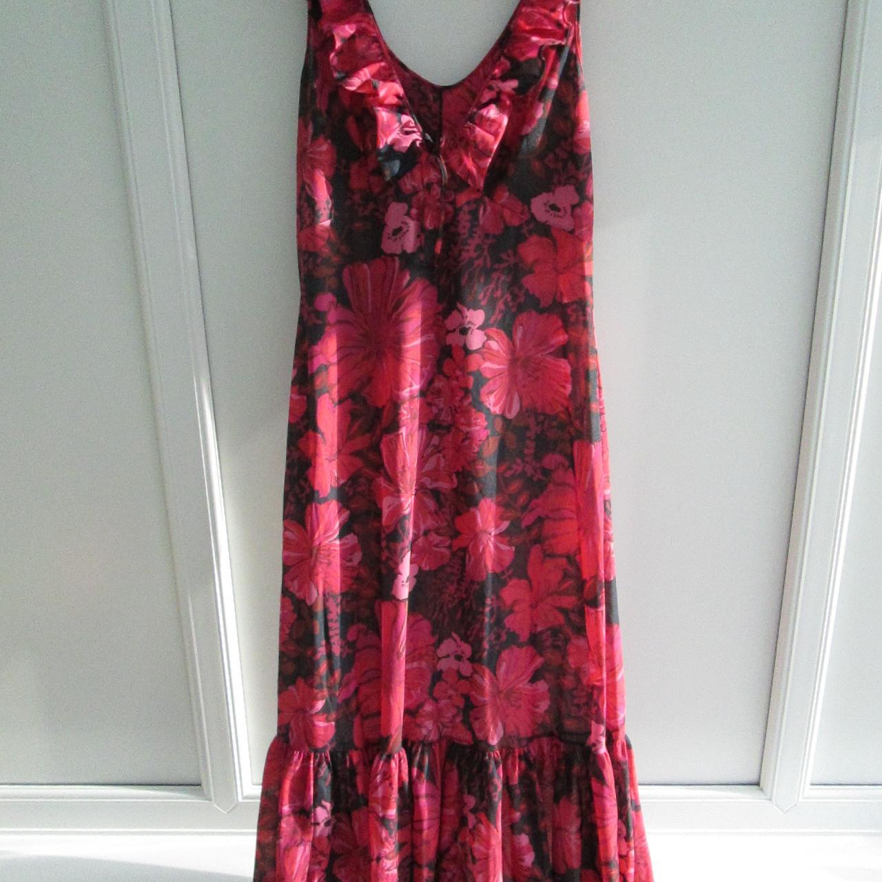 vintage lux dress size approx 12/14 a light sheer... - Depop