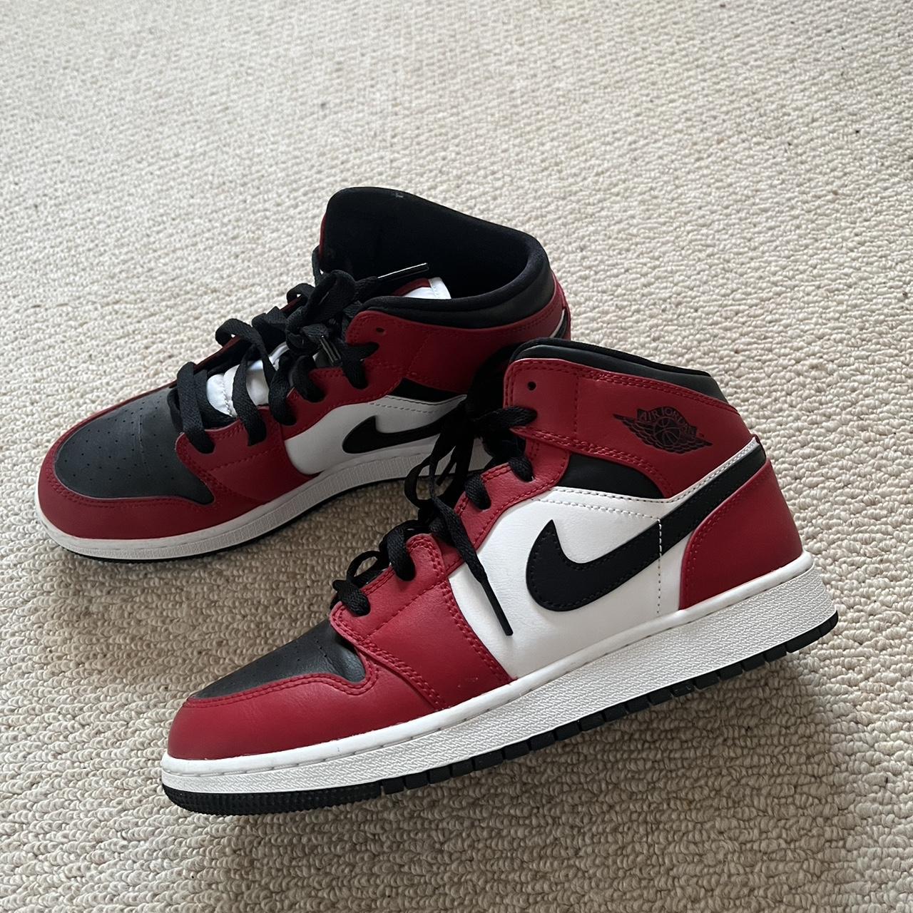 jordan 1s white black red