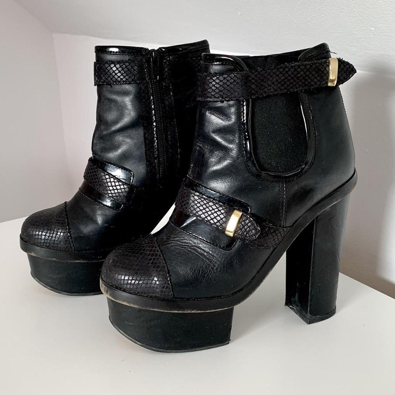 Topshop Cut Out Heeled Ankle Boots Y2K Vintage Topshop Leather