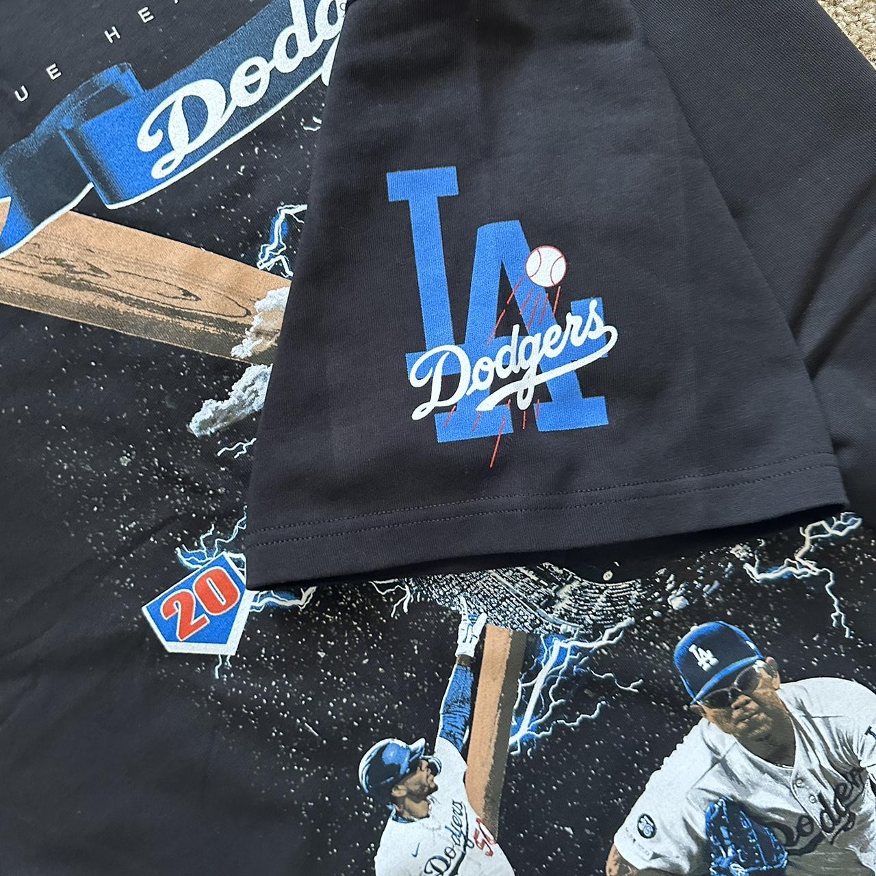 Thank you 💙🤍💖 @Sebastian Sierra GO BLUEE! #dodgers #ladodgers #lad, Dodgers
