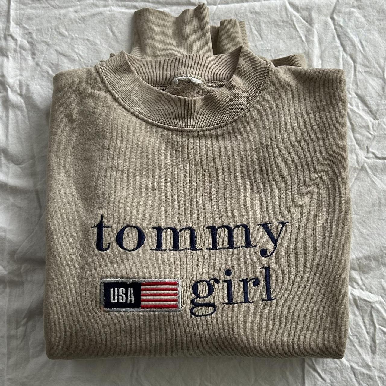 Large Tommy Hilfiger Cropped T-Shirt. Olive green, - Depop