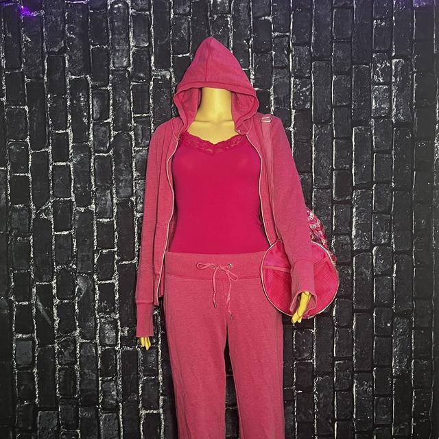 Victoria Secret Pink Tracksuit Jacket and Pants, Women's Fashion, Coats,  Jackets and Outerwear on Carousell