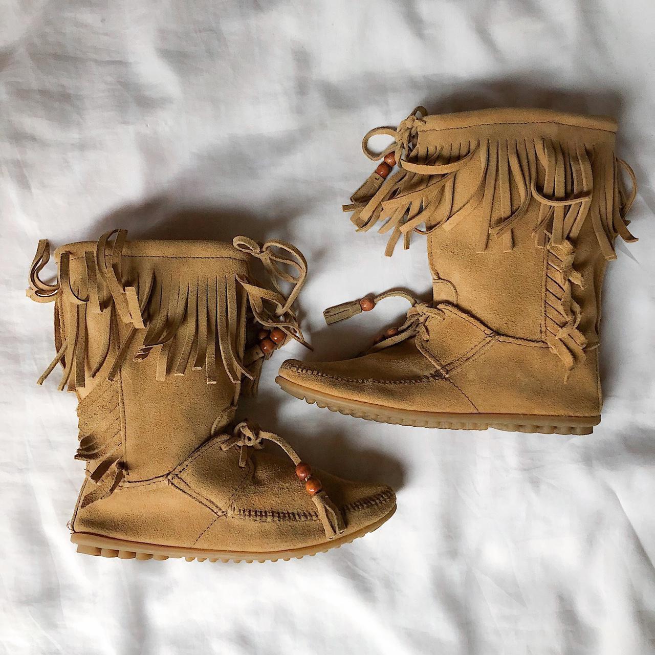minnetonka women's boots sale