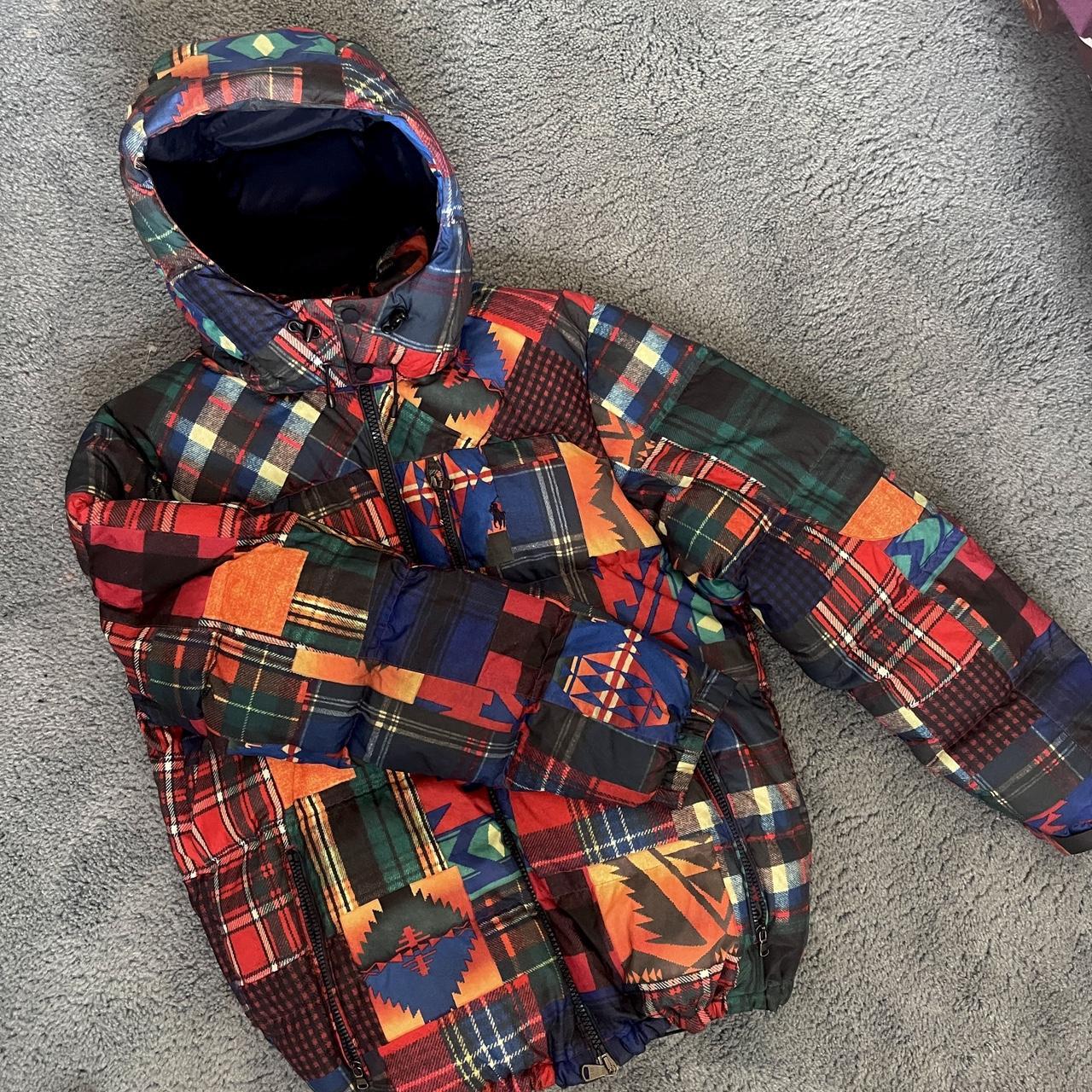 Multicolor bubble outlet coat