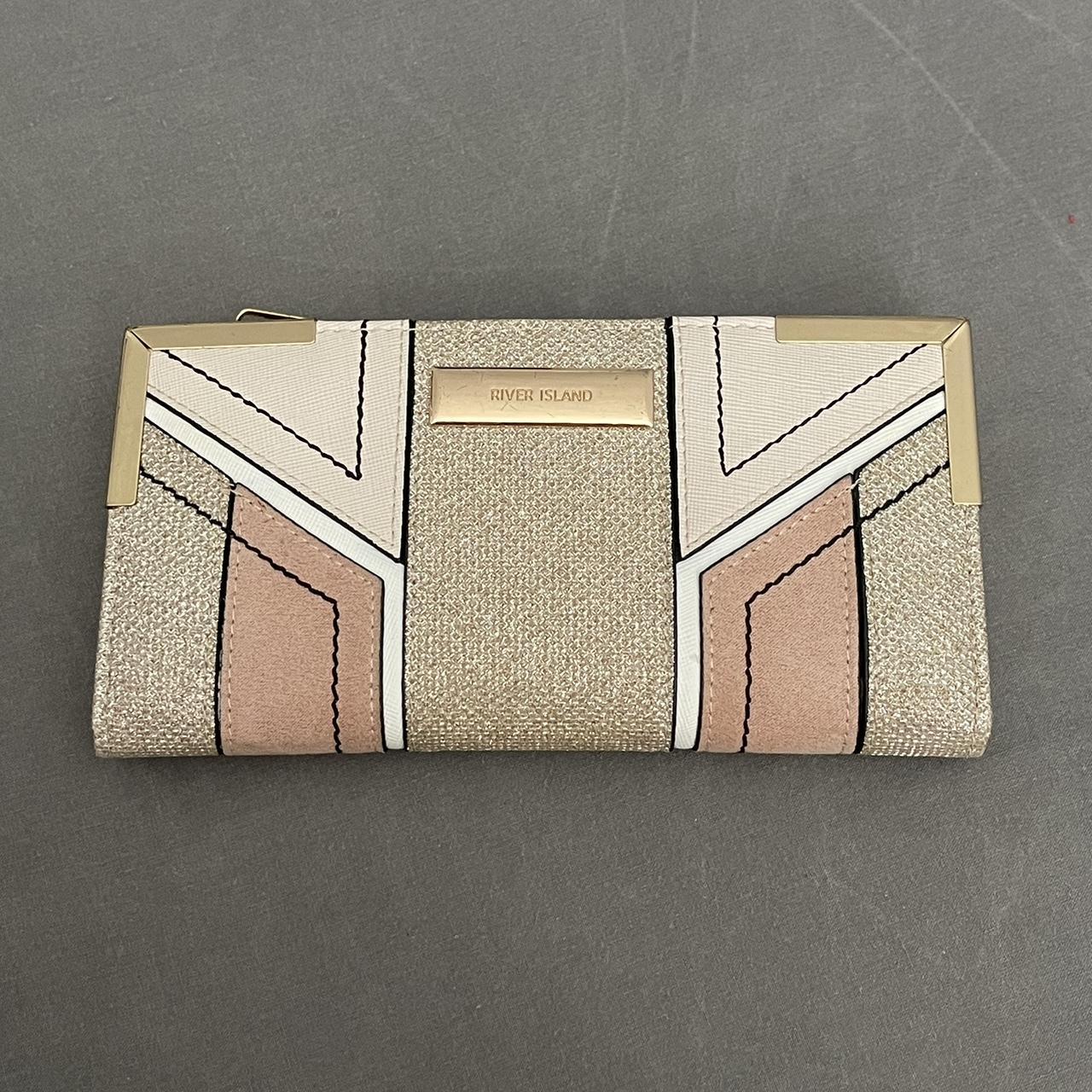 River island purse and card holder in pink in Leicester for £10.00 for sale  | Shpock