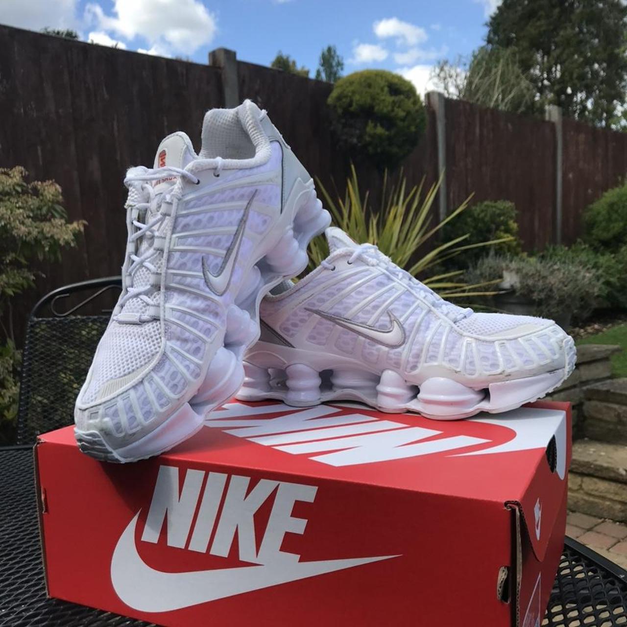 nike air max shox 2020