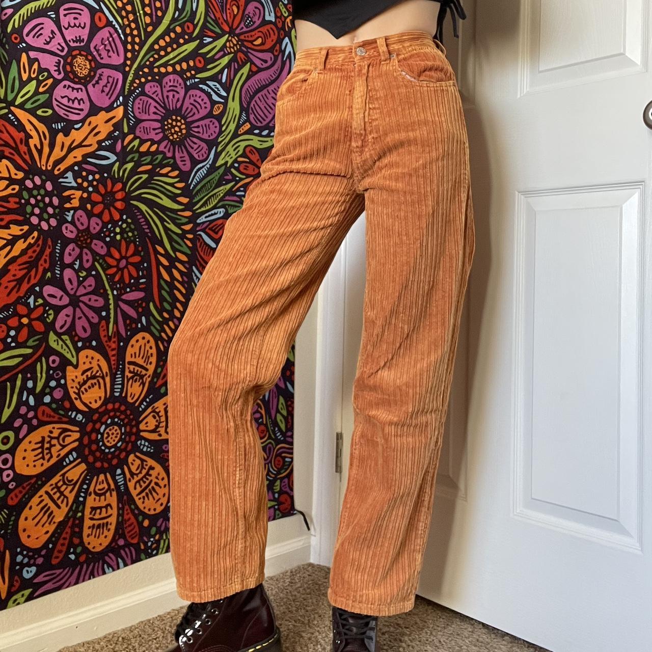 BDG BAGGY CORDUROY PANTS Super cute rusty Depop