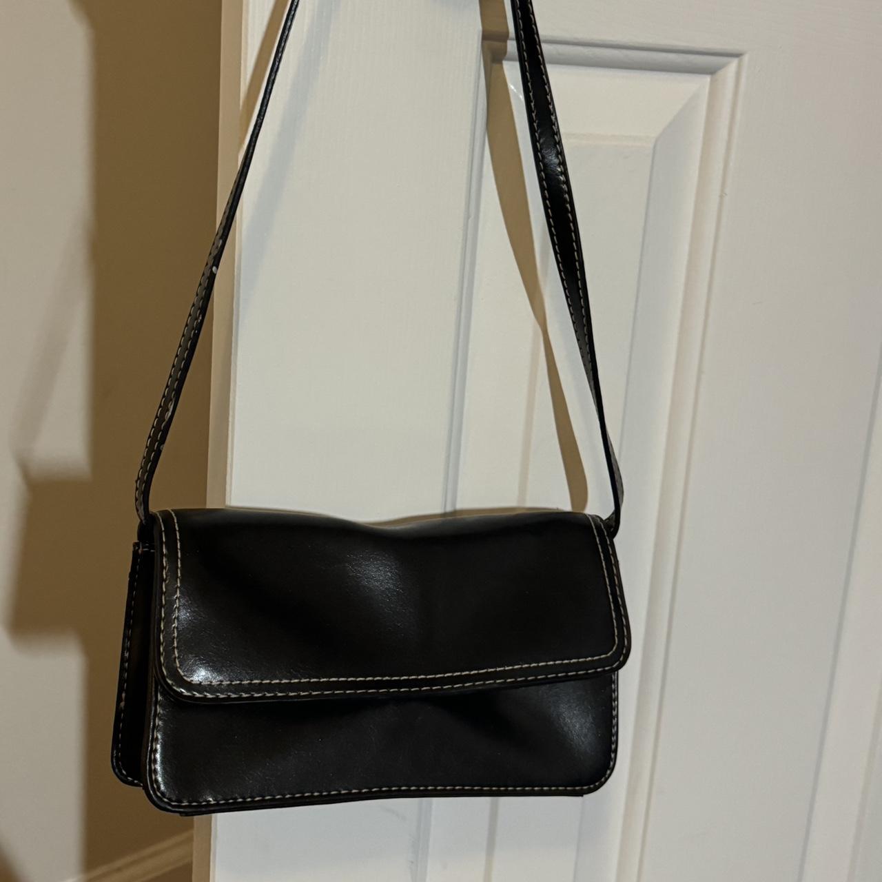 Black leather purse with silver hardware best sale