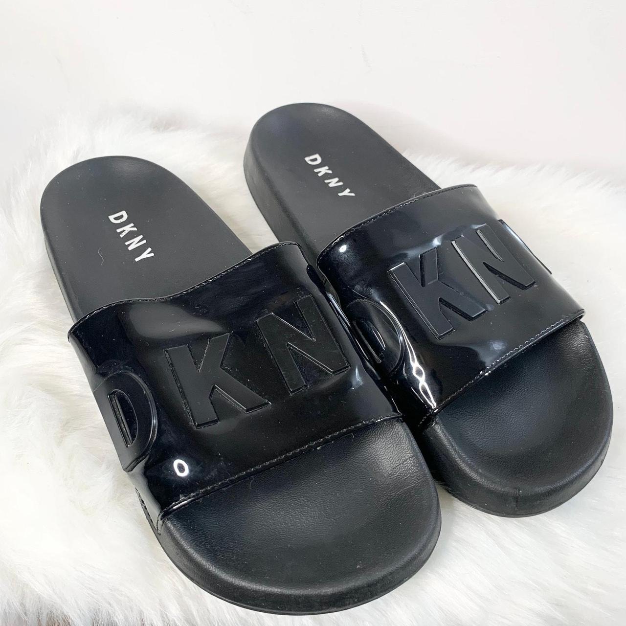 Dkny shops sandals shoes