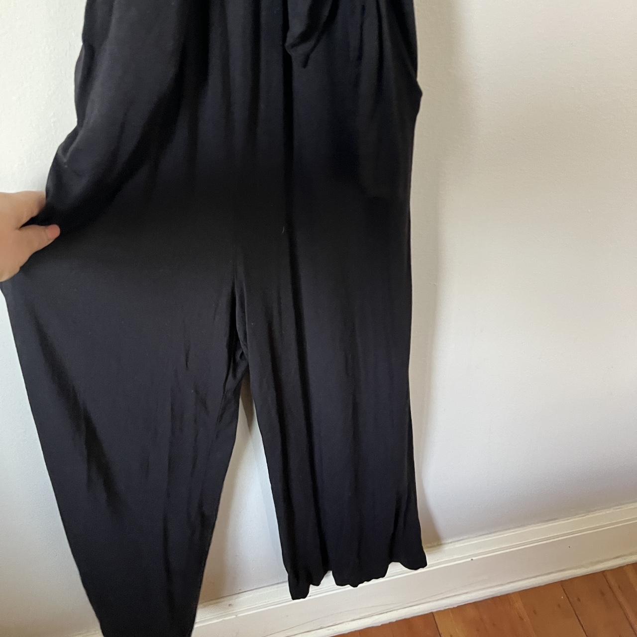 Amour Vert Women's Black Jumpsuit (2)
