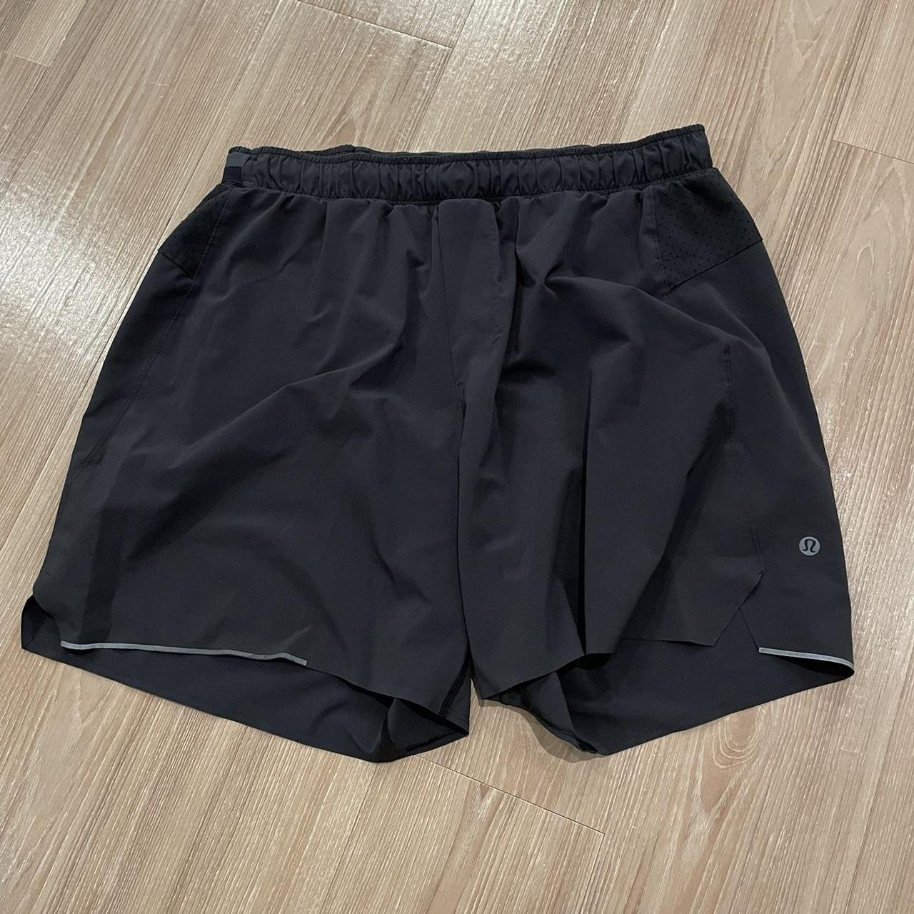 Lululemon Men's Black Shorts | Depop