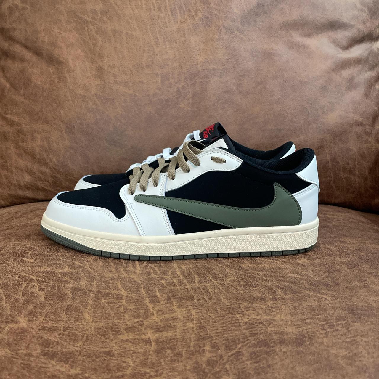 travis 1 box