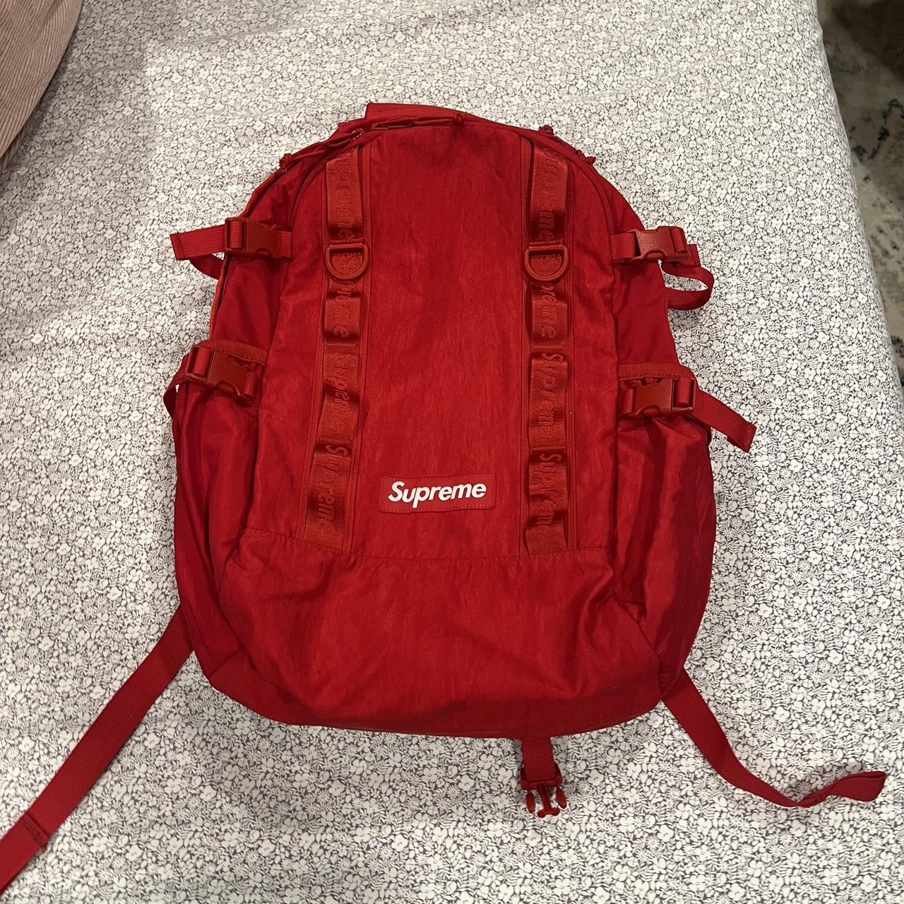 Fw20 supreme hot sale backpack