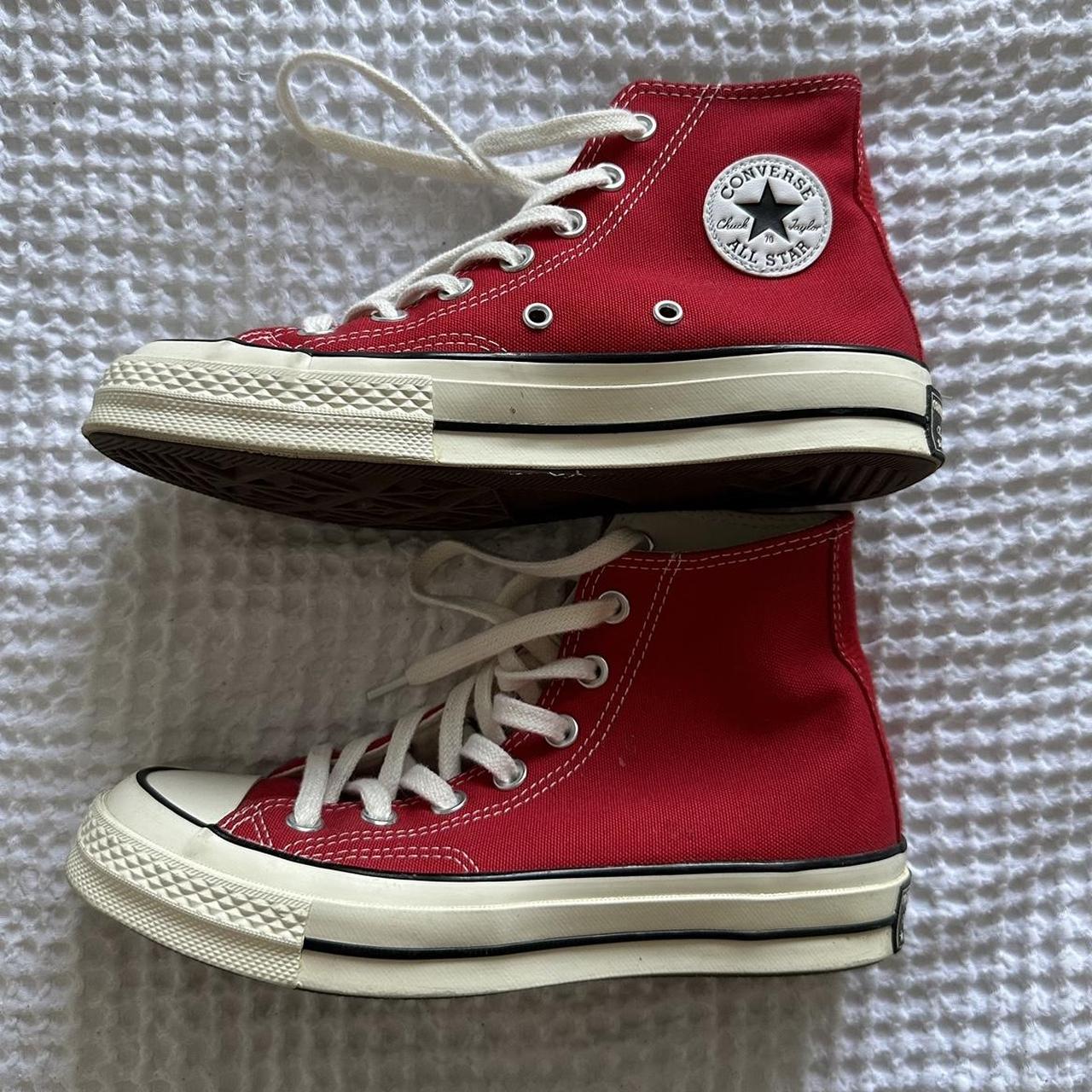 Converse Women's Red and Cream Trainers | Depop