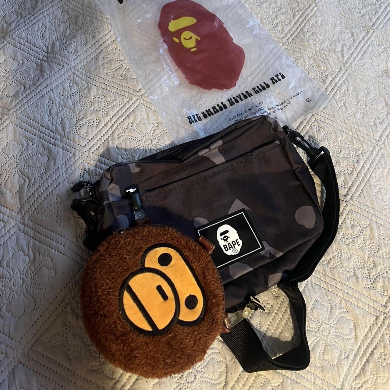 2 vintage bathing ape popular bags