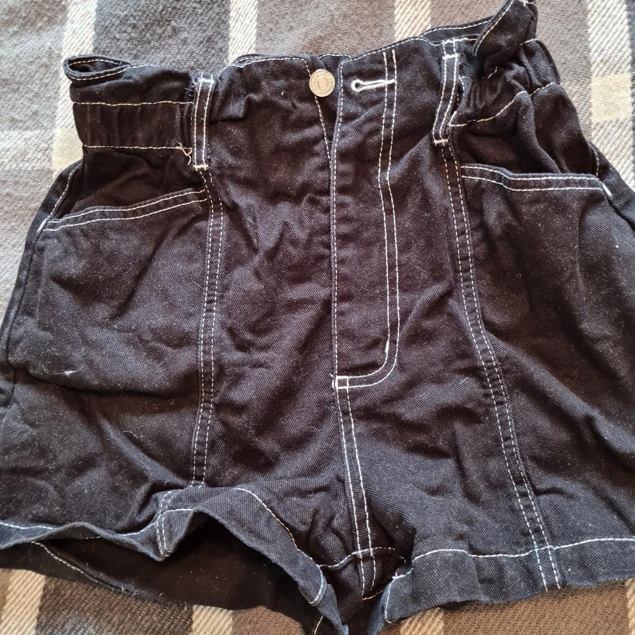 Women's Black and White Shorts | Depop