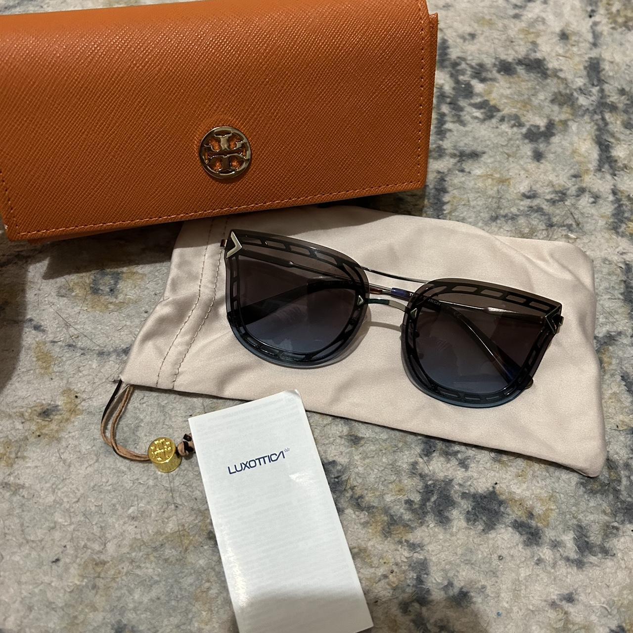 Tory burch outlet luxottica