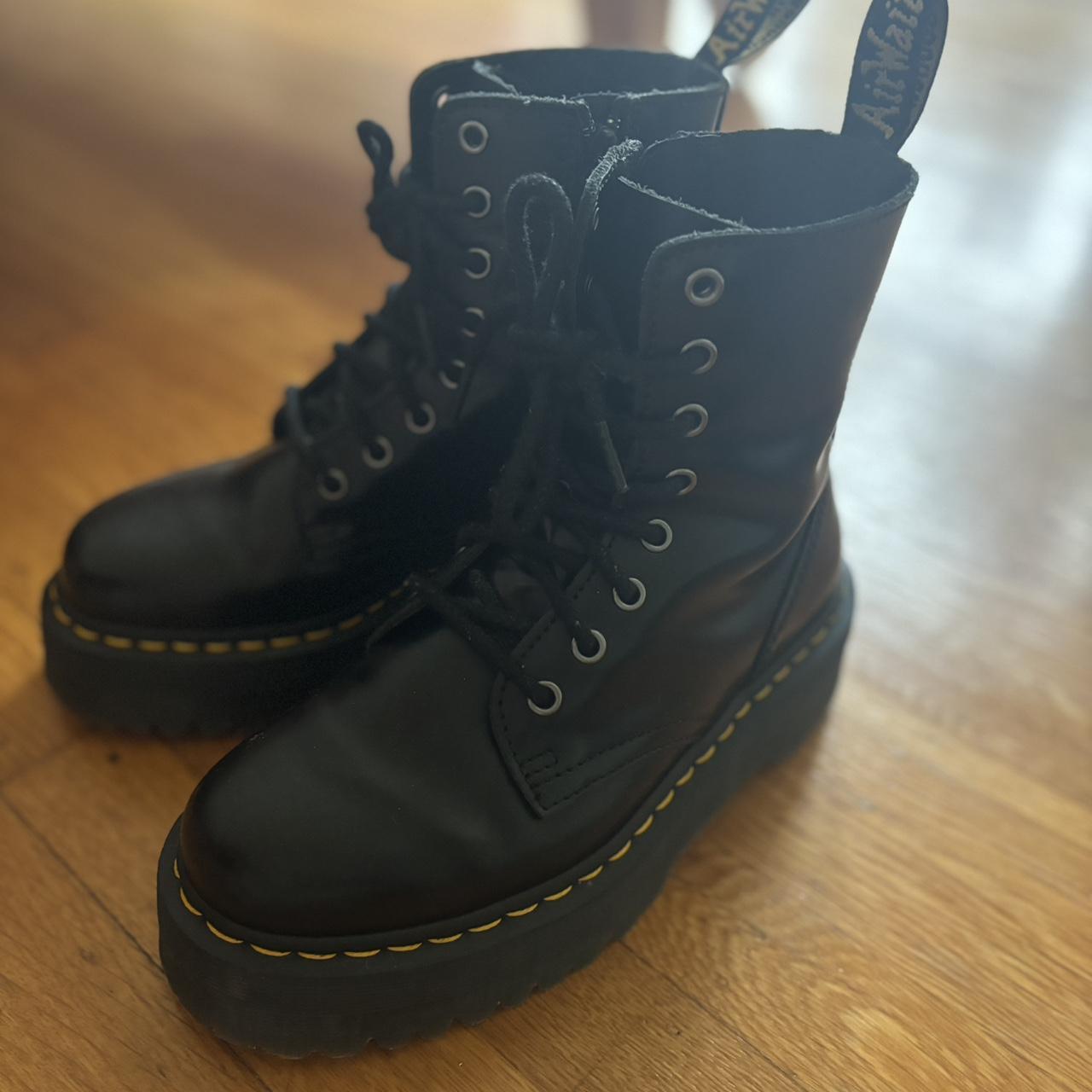 [Just broken in] Doc Martens Jadon platform... - Depop