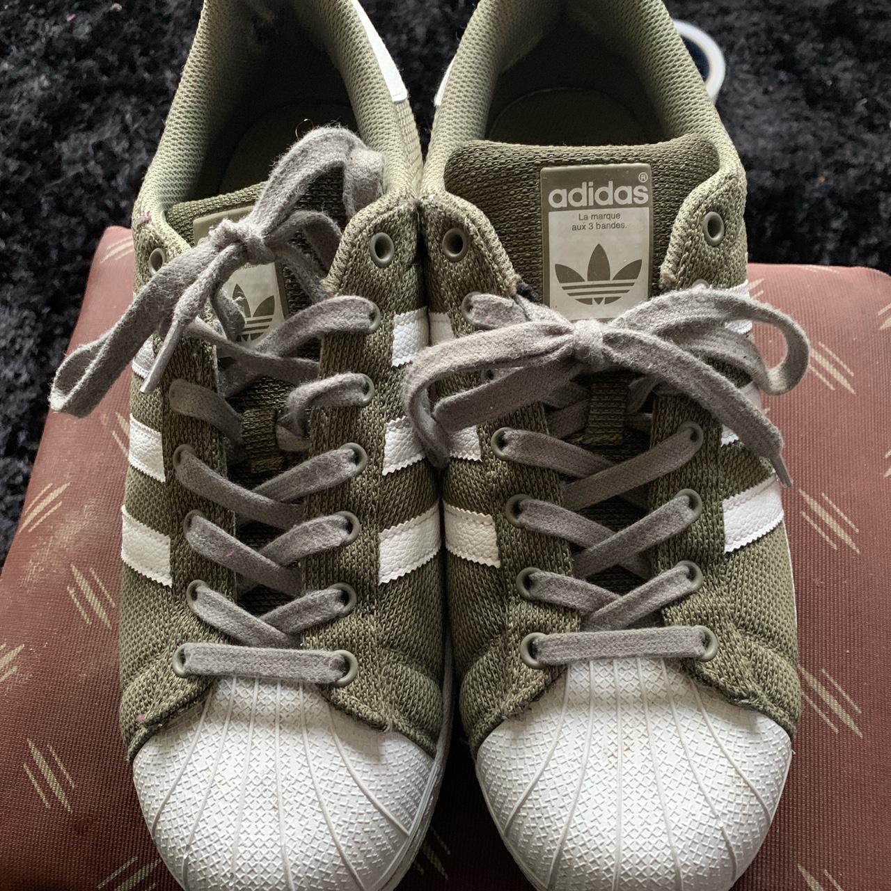 Adidas trainers hot sale size 9