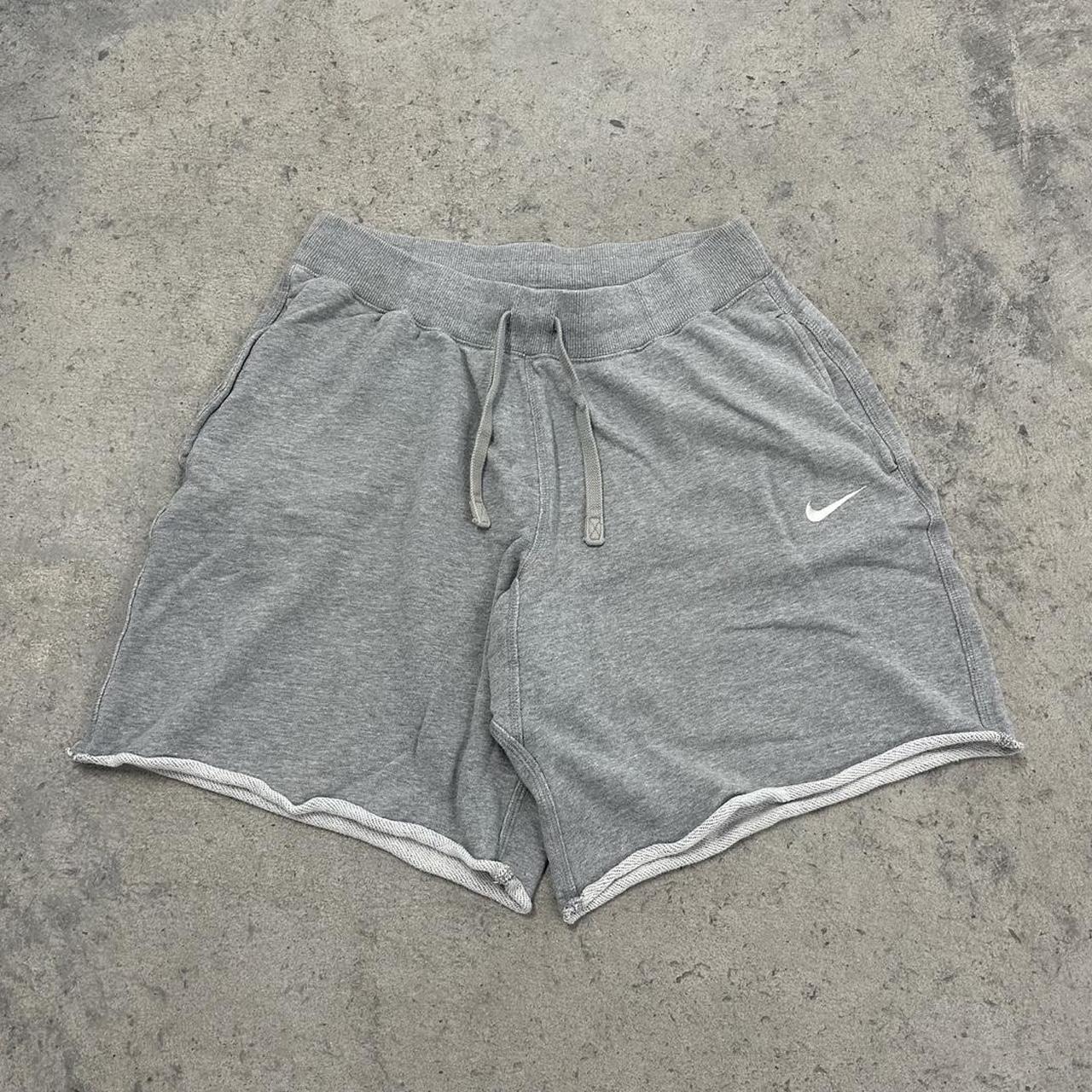 item listed by findsbykoz