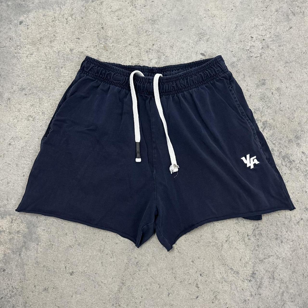 item listed by findsbykoz