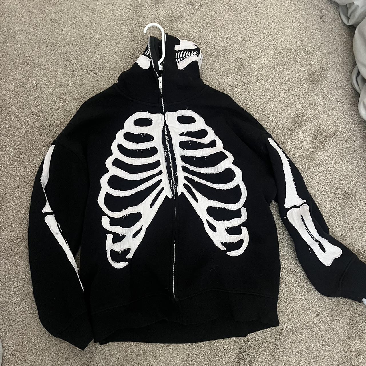 Skeleton hoodie that zips up all the way - Depop