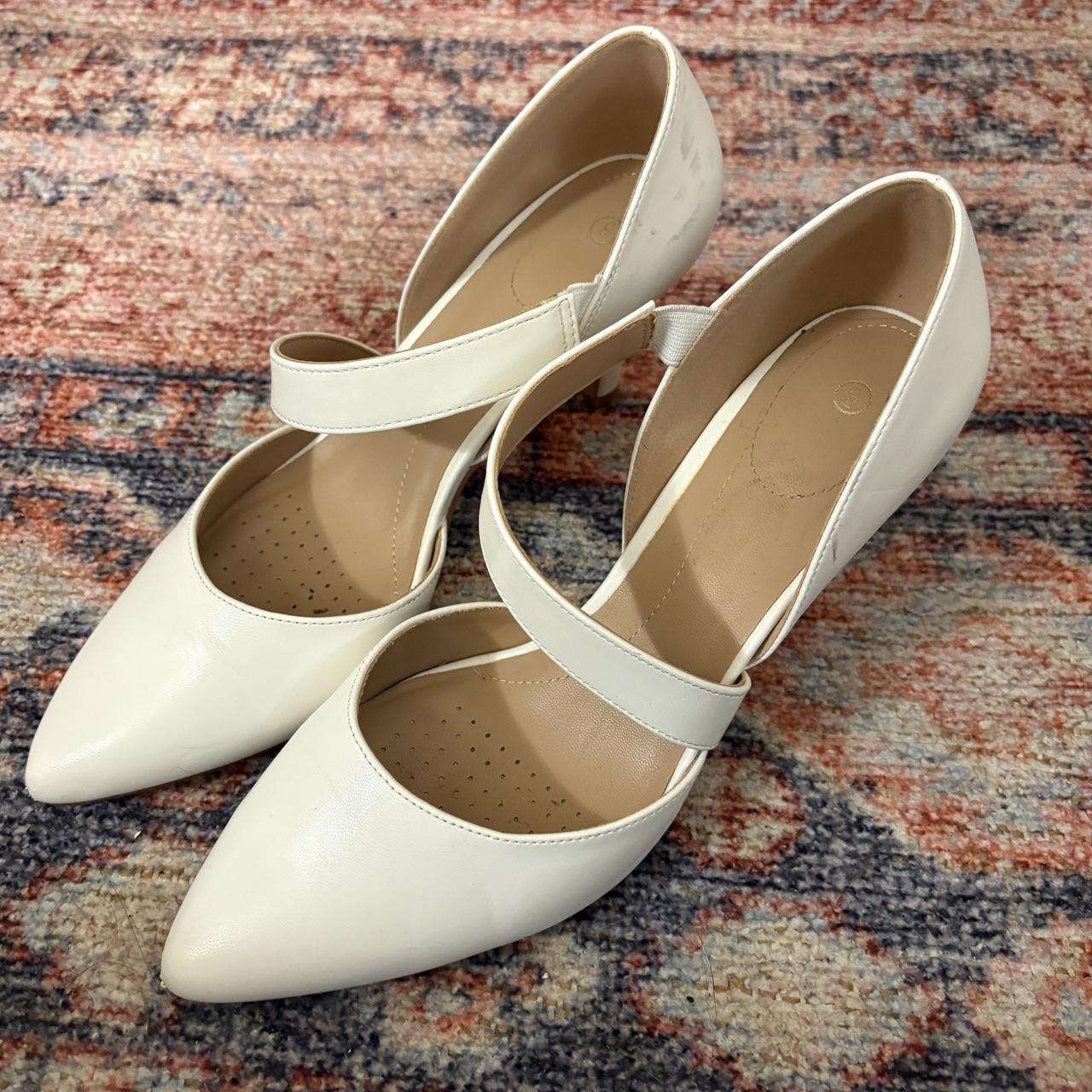 item listed by marialynncloset