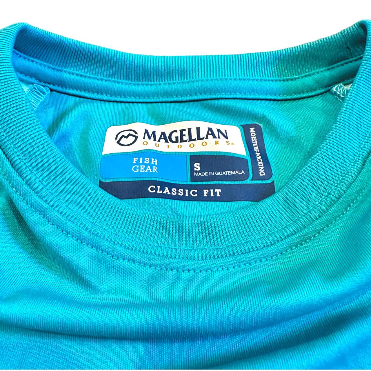 Magellan Outdoors blue long sleeve moisture wicking fishing shirt. Size  small