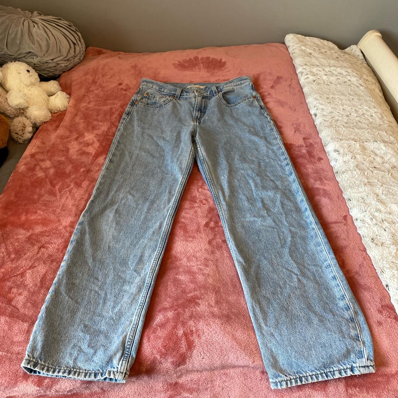 Levis jeans 414™️ Size 📏: Women's: 18W Model is - Depop