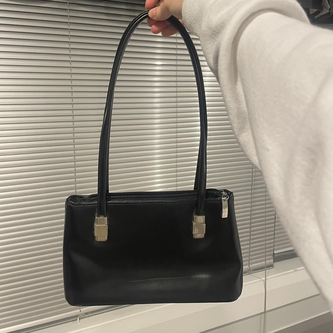 Cutest Black Shoulder Bag. Such a great size and in... - Depop