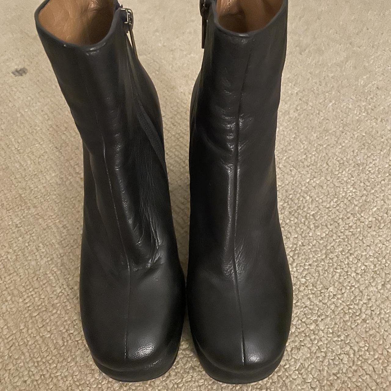 Chloe leather boots. Used, great condition.size 7.... - Depop