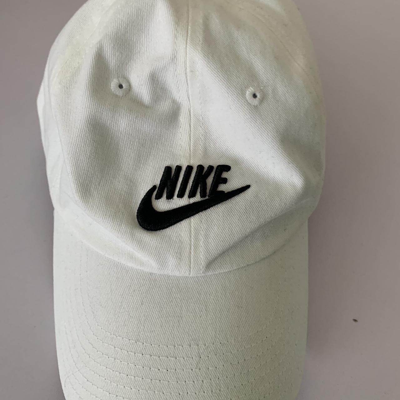 mens white nike cap