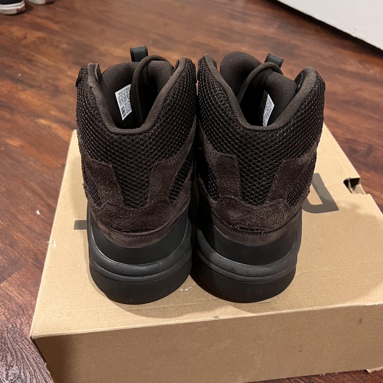 blue yeezy arzareth