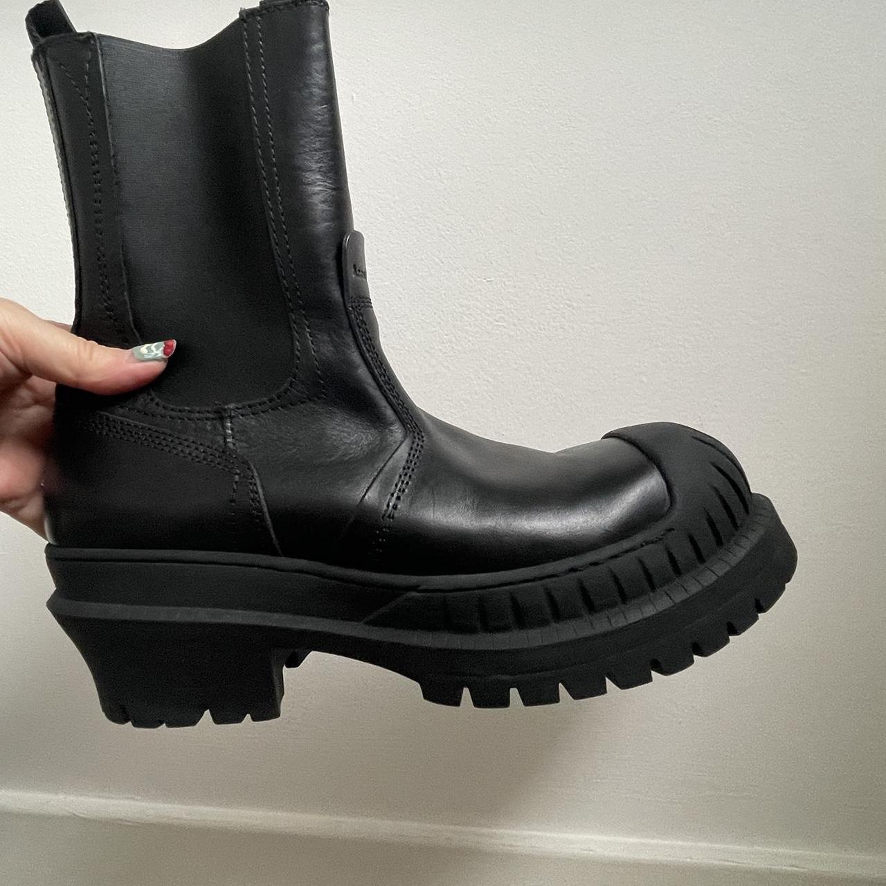 Acne boots uk best sale