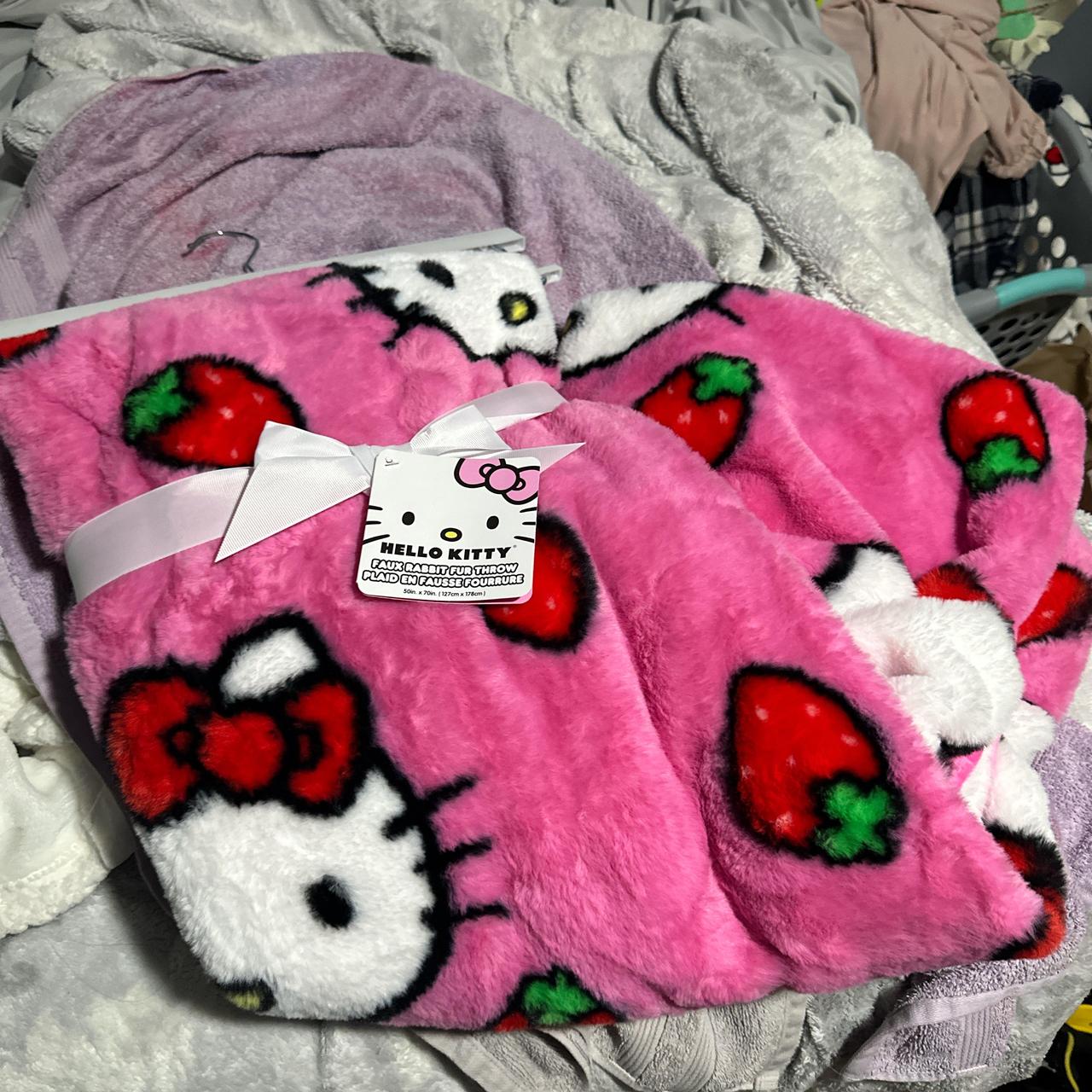 Hello Kitty Strawberry top Plush Throw Blanket