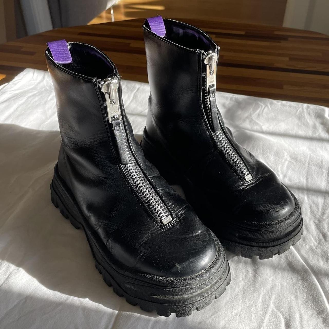 Eytys Women's Black and Purple Boots | Depop