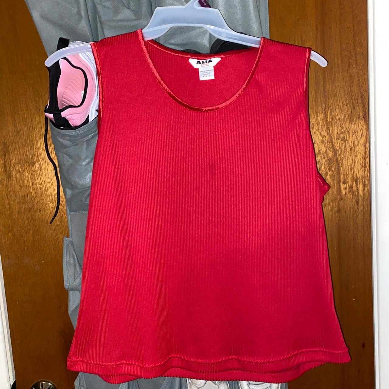 Alia Women's Crop-top