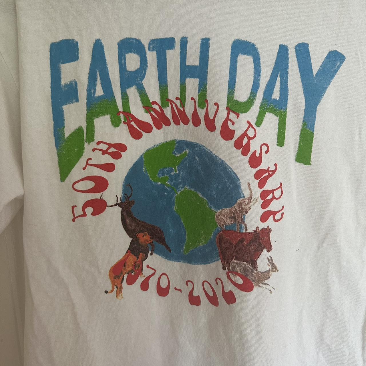 Earth Day 90s Aesthetic T-Shirt