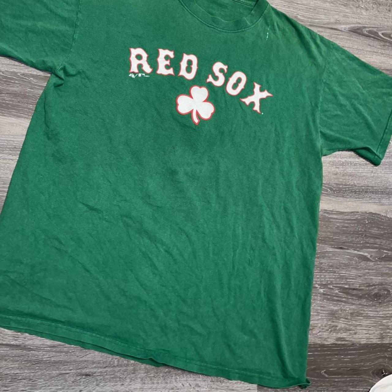 Majestic RED/GREEN BOSTON RED SOX #18 BUTTON UP