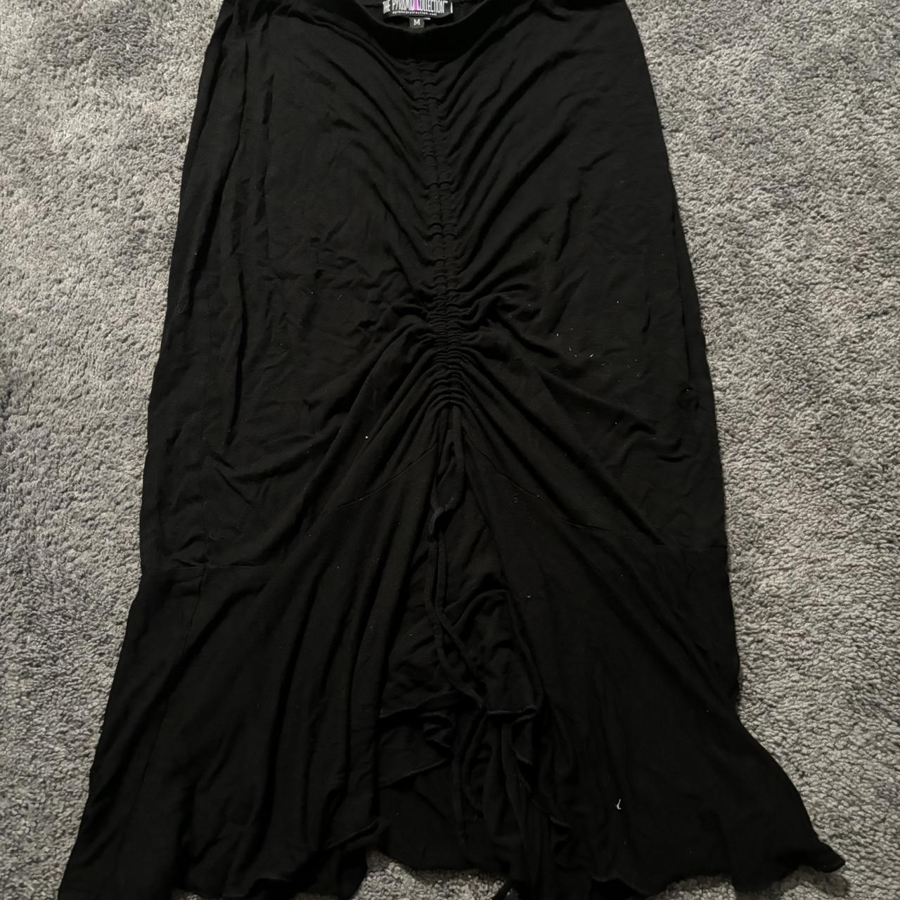 black maxi skirt (adjustable string length) - Depop