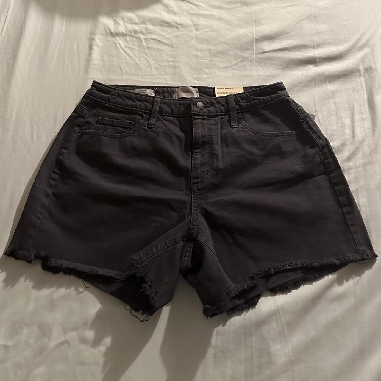 Universal Thread Women's Black Shorts | Depop