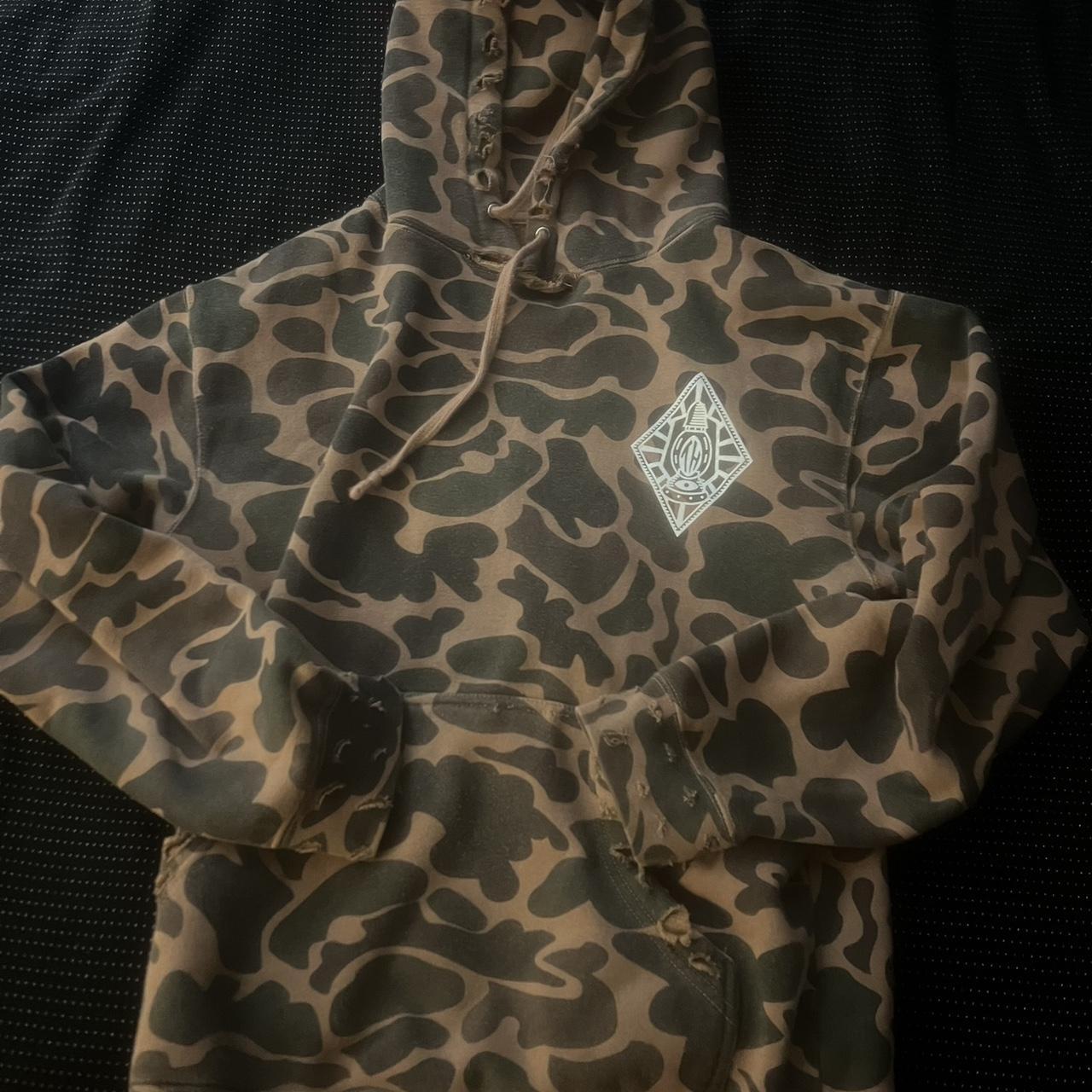 item listed by shopwitchi