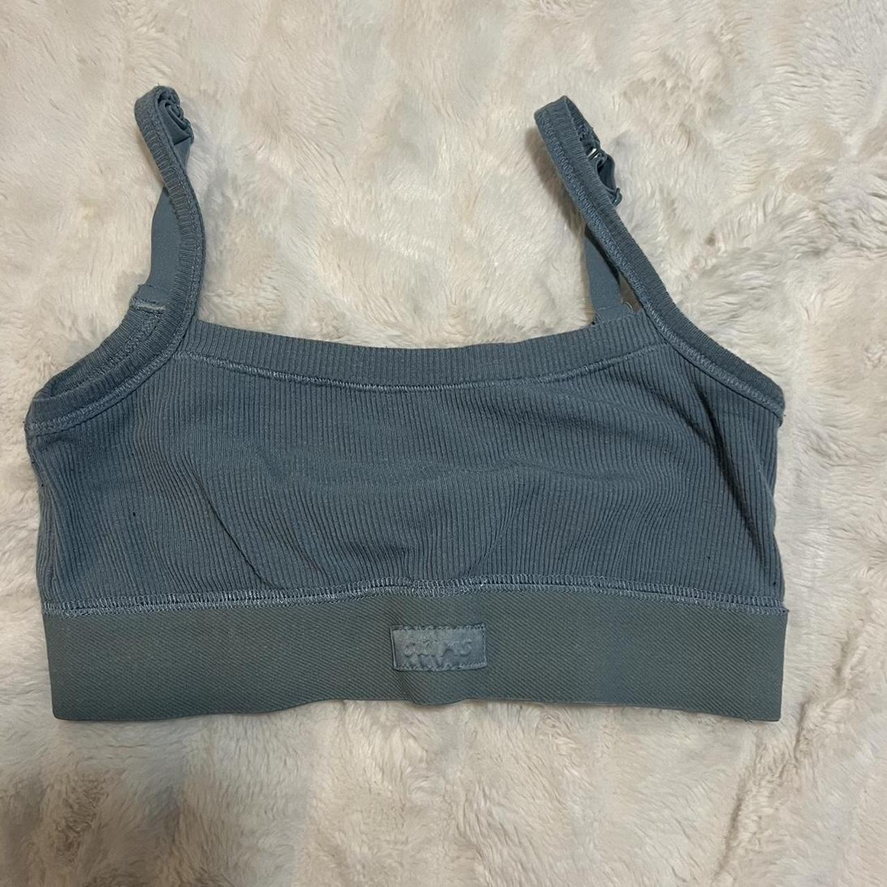 Skims fits everybody tshirt bra in 32D Brand new - Depop