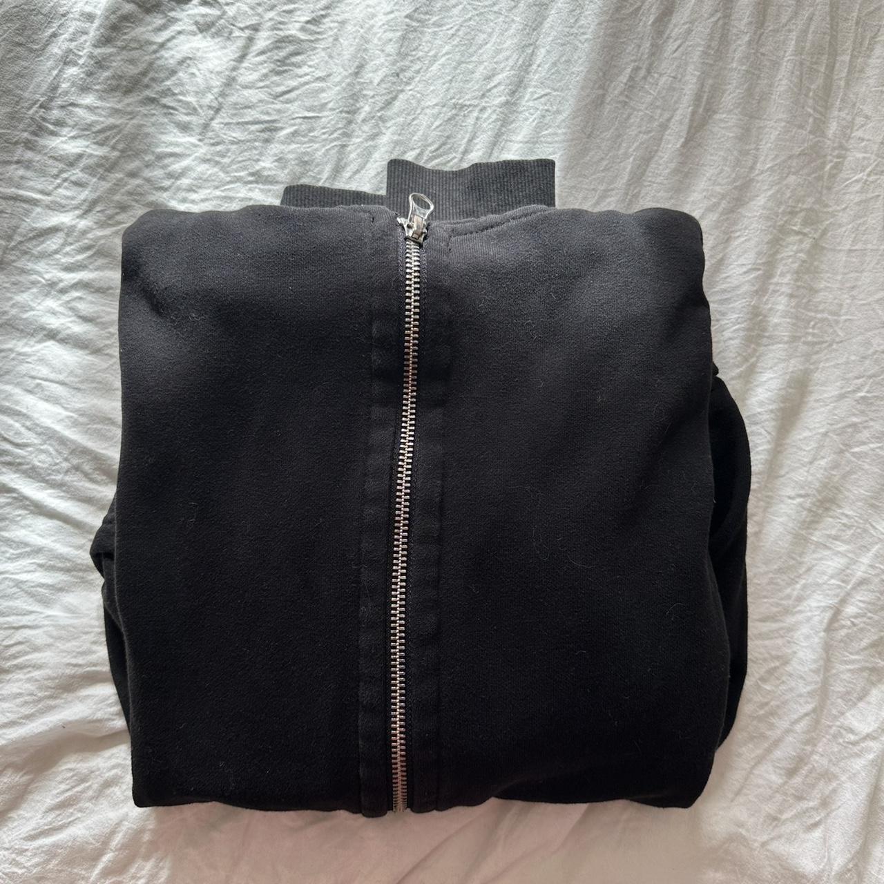 H & M black zip up hoodie Depop