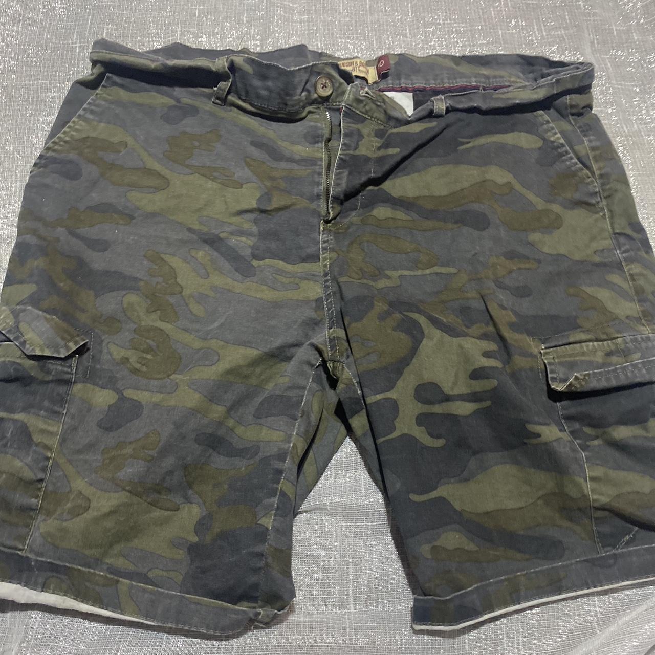 Jorts👖 Men’s camouflage shorts Messages me for any... - Depop