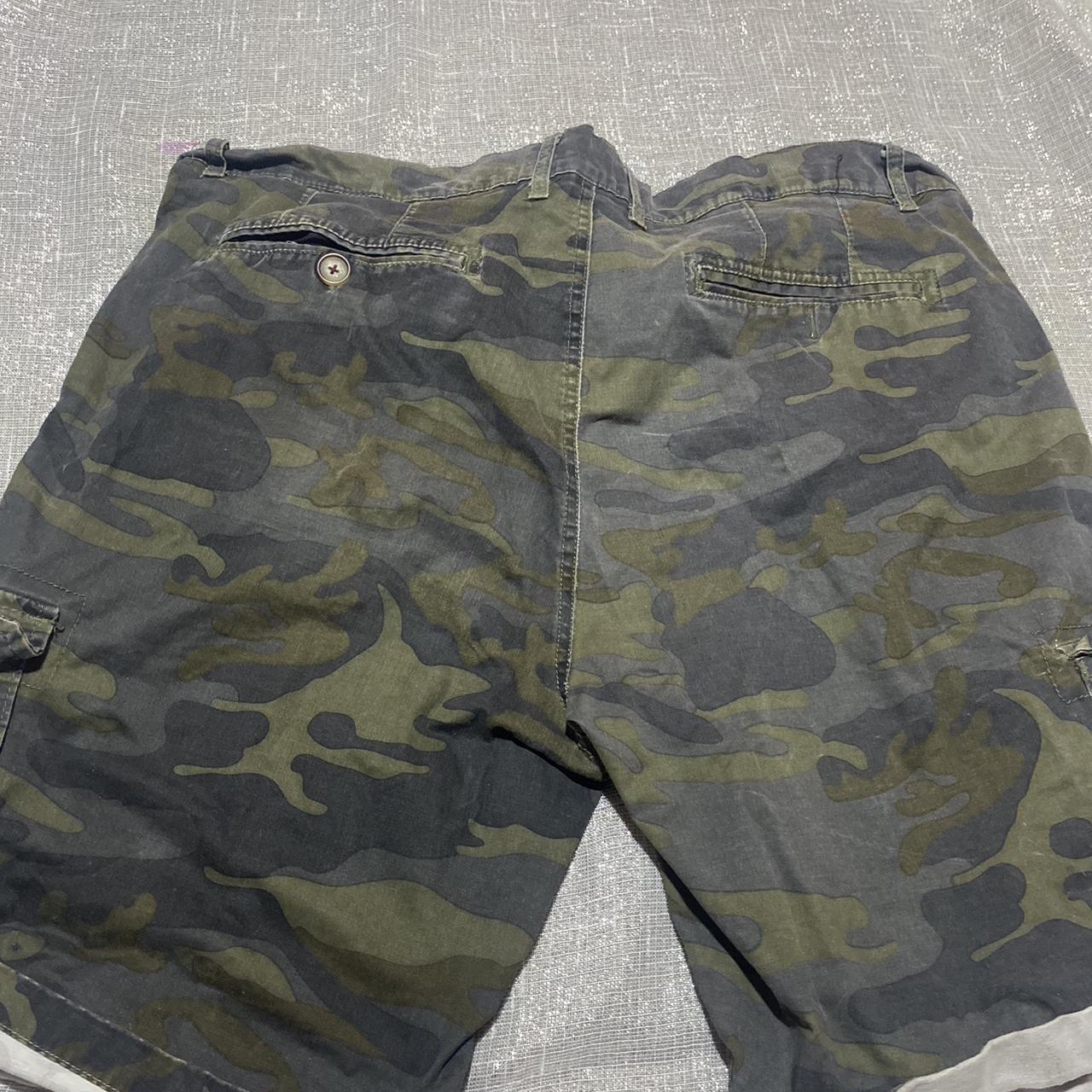 Jorts👖 Men’s camouflage shorts Messages me for any... - Depop